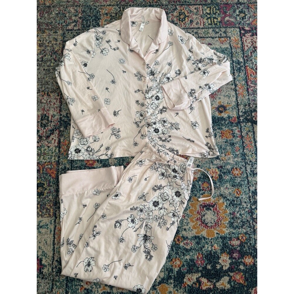 Flora Nikrooz FN 2-piece Floral Pajama Set with Notch Collar and Satin Trim XL